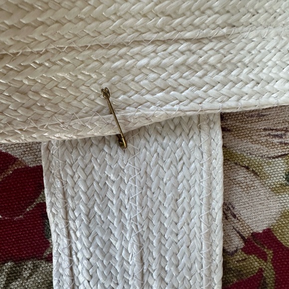 Two Natural Belts - Picture 9 of 11